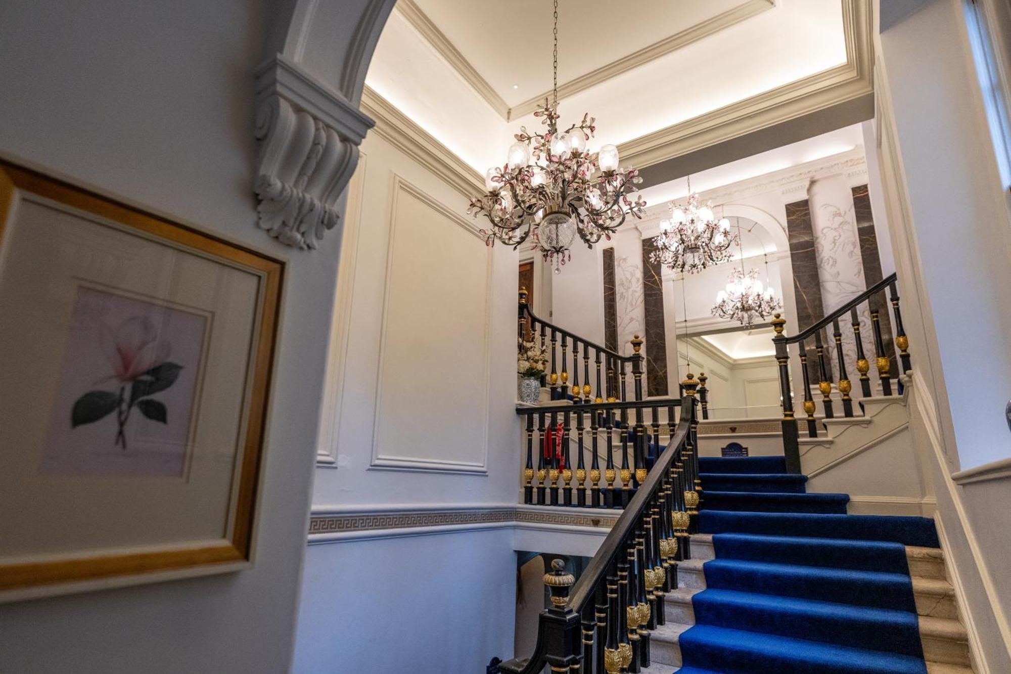 Weston Manor Hotel المظهر الخارجي الصورة