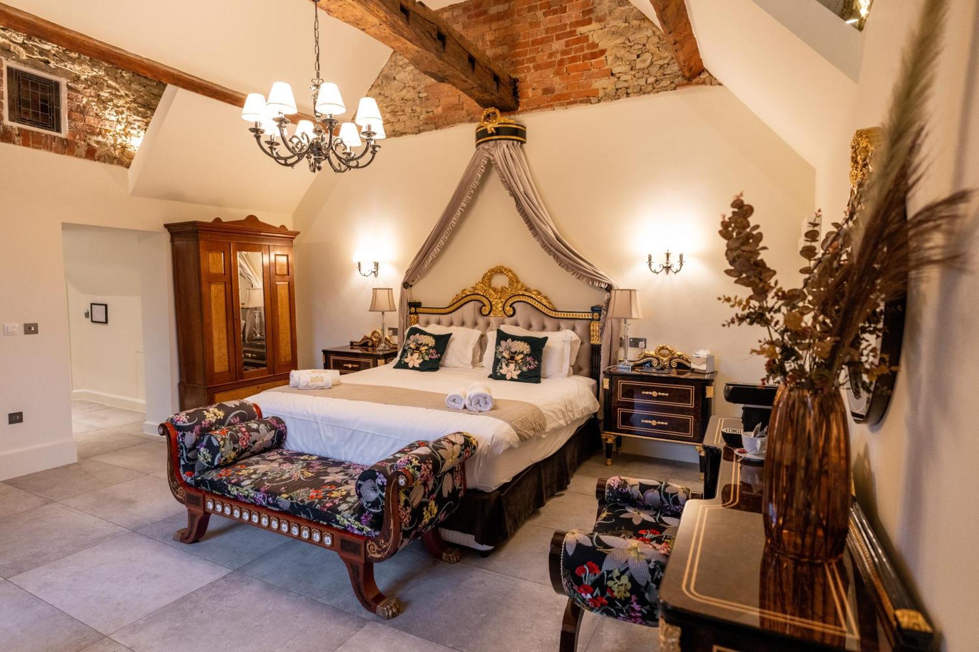 Weston Manor Hotel المظهر الخارجي الصورة